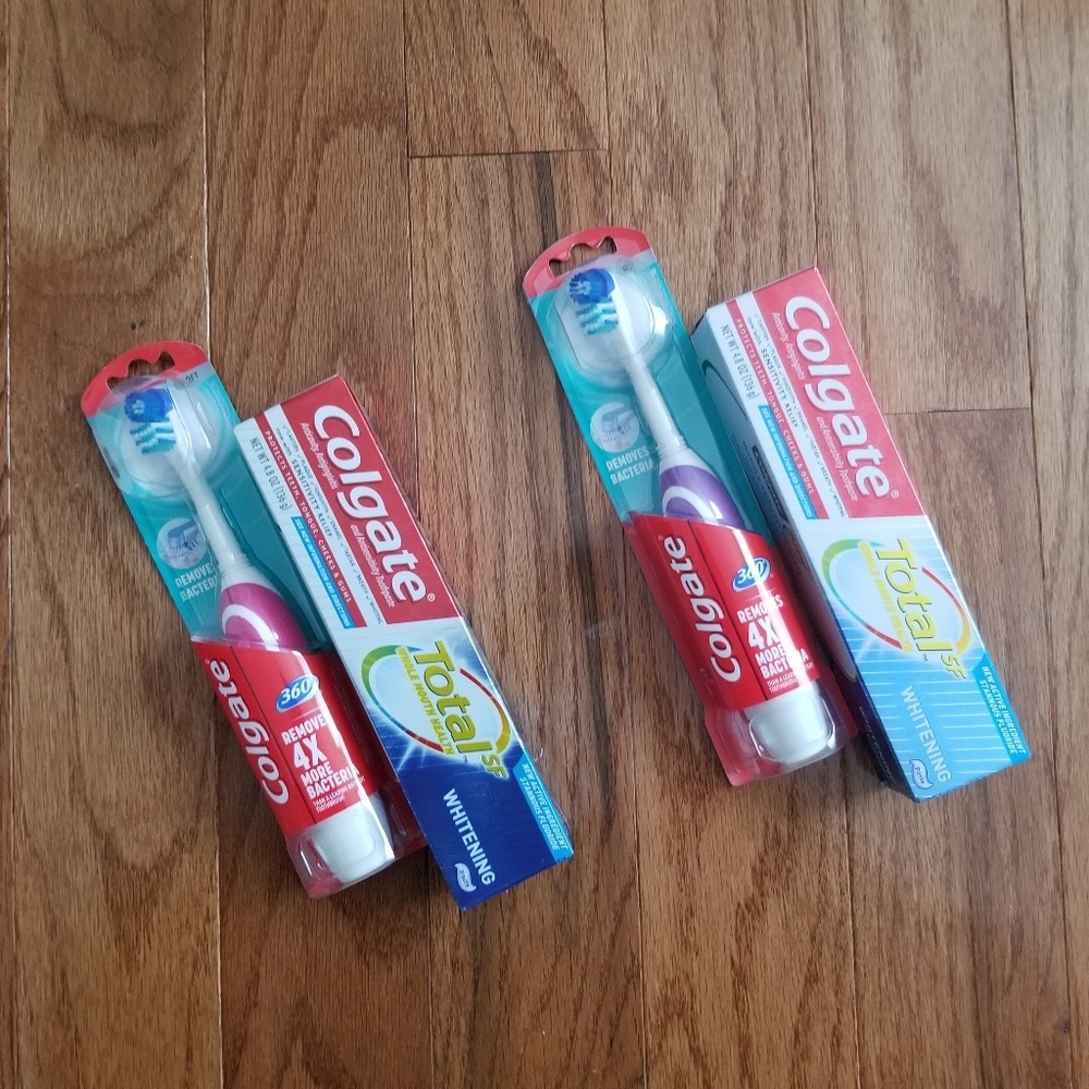 BUNDLE | Colgate Electric Toothbrush + Toothpaste